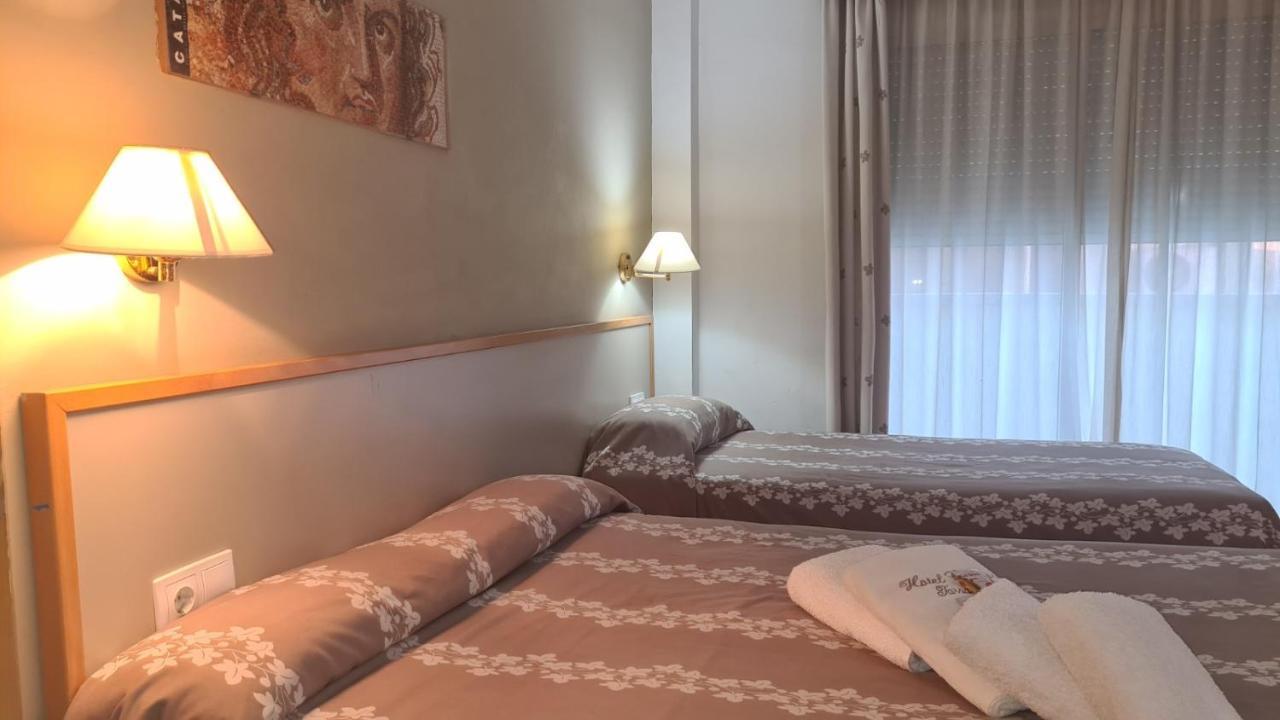 Hotel Cosmos Tarragona Exteriör bild